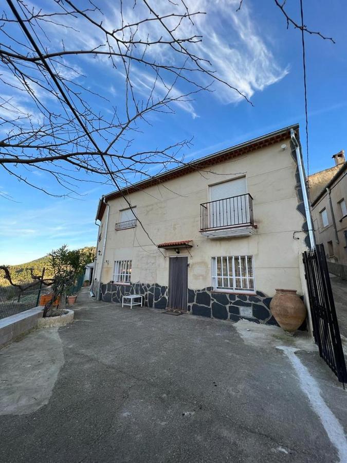 Casa Rural Del Saz Yeste Bagian luar foto