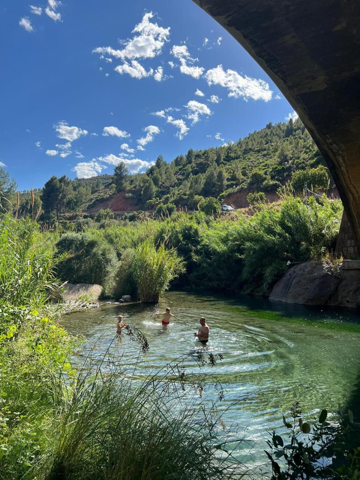 Casa Rural Del Saz Yeste Bagian luar foto